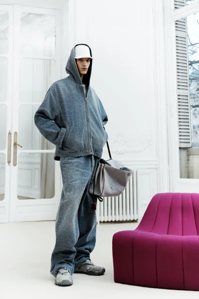 Look 50